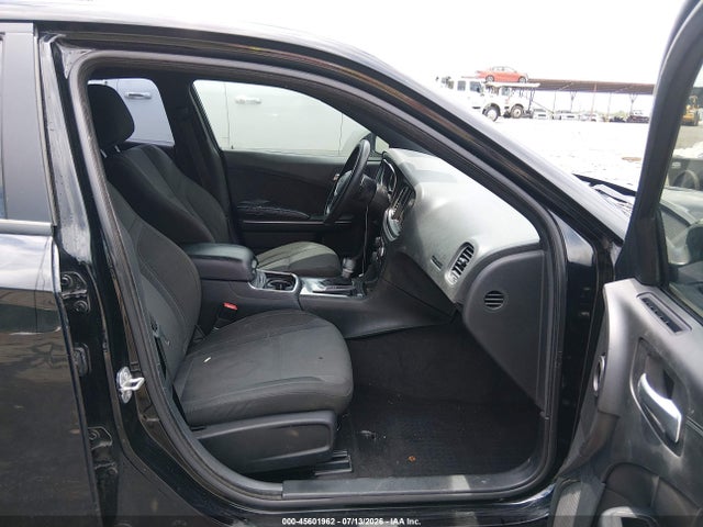 Продажа на аукционе авто 2016 Dodge Charger Sxt, vin: 2C3CDXHG4GH259192, номер лота: 45601962