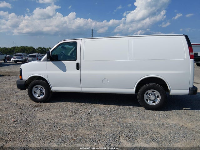 1GCWGFCGXF1242959 Chevrolet Express 2500 Work Van