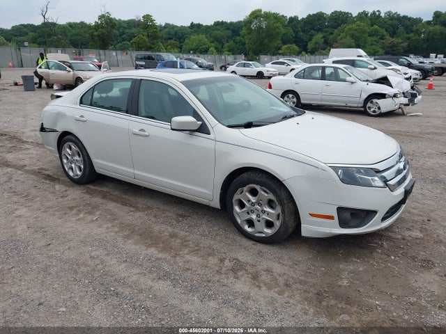 45602001 :رقم المزاد ، 3FAHP0HA3BR346452 vin ، 2011 Ford Fusion Se مزاد بيع