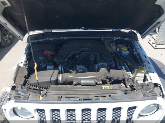 1C4HJXDG1LW299211 Jeep Wrangler Unlimited Sport S 4x4