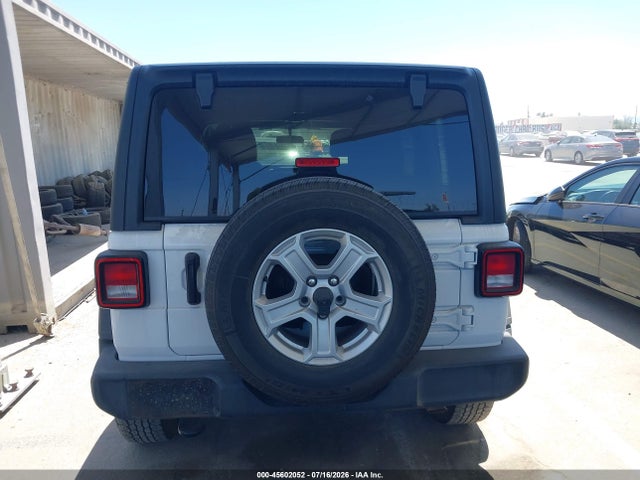 1C4HJXDG1LW299211 Jeep Wrangler Unlimited Sport S 4x4
