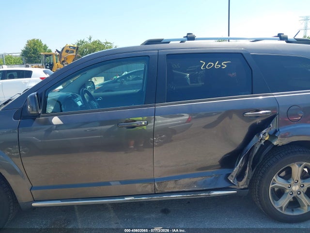 Dodge Journey Crossroad Plus 2017 3C4PDCGB6HT612746 Image 14
