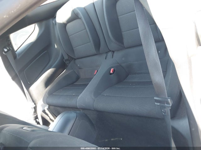 1FA6P8AMXG5259880 Ford Mustang V6