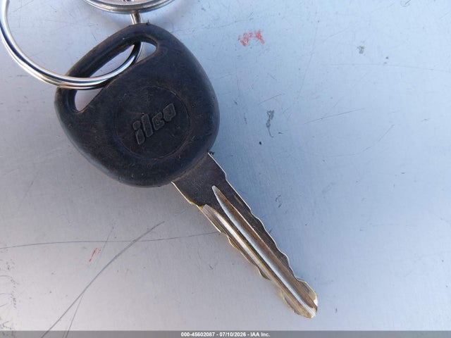 45602087 :رقم المزاد ، 2G4WC532751320015 vin ، 2005 Buick Lacrosse Cx مزاد بيع