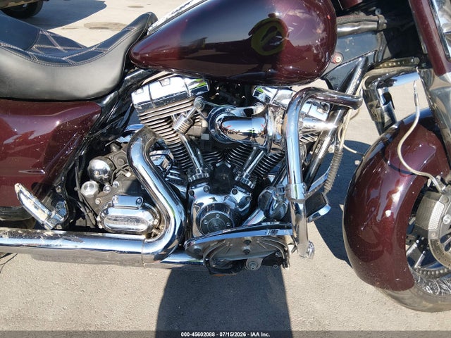Продажа на аукционе авто 2010 Harley-davidson Flhx, vin: 1HD1KB416AB634656, номер лота: 45602088