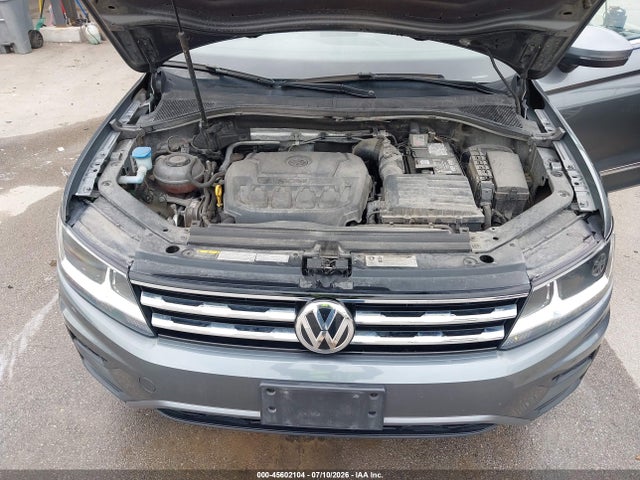 45602104 :رقم المزاد ، 3VV2B7AXXJM084500 vin ، 2018 Volkswagen Tiguan 2.0t Se/2.0t Sel مزاد بيع