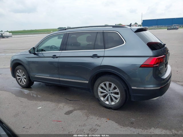 45602104 :رقم المزاد ، 3VV2B7AXXJM084500 vin ، 2018 Volkswagen Tiguan 2.0t Se/2.0t Sel مزاد بيع