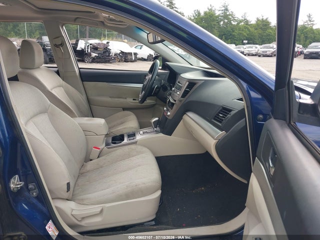 2011 Subaru Outback 2.5i Premium მანქანა იყიდება აუქციონზე, vin: 4S4BRBGC5B3410896, აუქციონის ნომერი: 45602107
