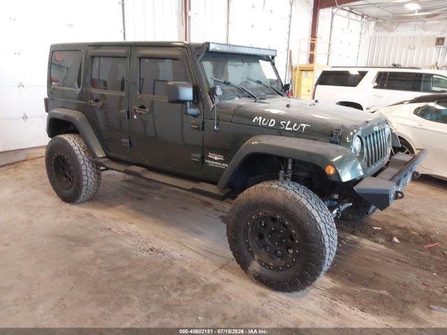 45602151 :رقم المزاد ، 1J4BA5H12BL576684 vin ، 2011 Jeep Wrangler Unlimited Sahara مزاد بيع