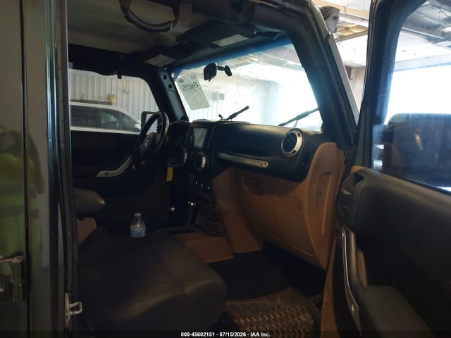 45602151 :رقم المزاد ، 1J4BA5H12BL576684 vin ، 2011 Jeep Wrangler Unlimited Sahara مزاد بيع