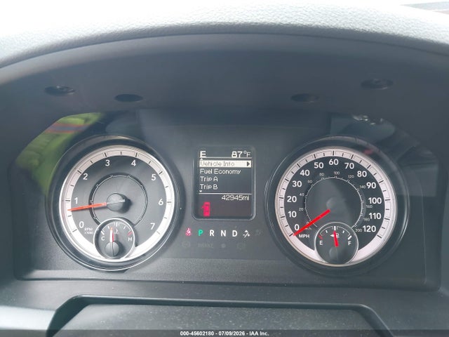 2017 Ram 1500 Tradesman  4x2 5'7 Box მანქანა იყიდება აუქციონზე, vin: 1C6RR6KG2HS824809, აუქციონის ნომერი: 45602180
