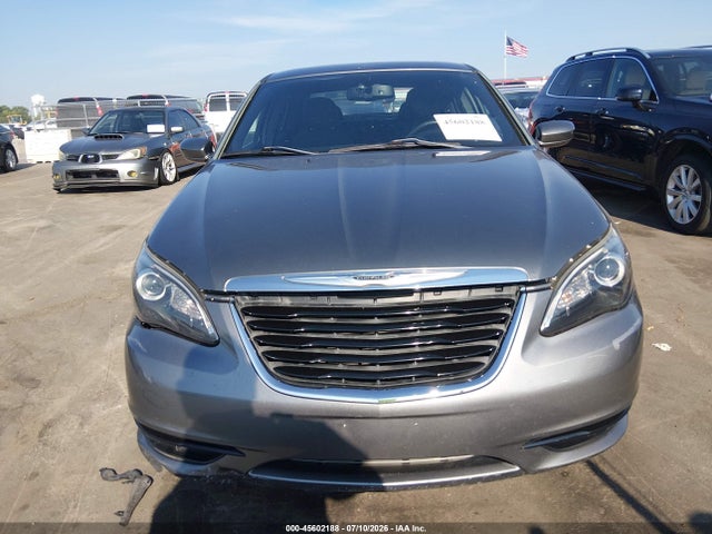2012 Chrysler 200 Touring მანქანა იყიდება აუქციონზე, vin: 1C3CCBBG4CN288711, აუქციონის ნომერი: 45602188