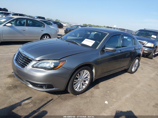 2012 Chrysler 200 Touring მანქანა იყიდება აუქციონზე, vin: 1C3CCBBG4CN288711, აუქციონის ნომერი: 45602188