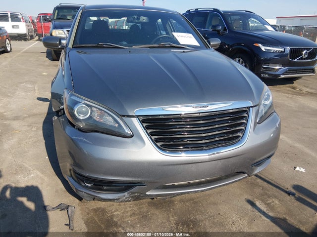 2012 Chrysler 200 Touring მანქანა იყიდება აუქციონზე, vin: 1C3CCBBG4CN288711, აუქციონის ნომერი: 45602188