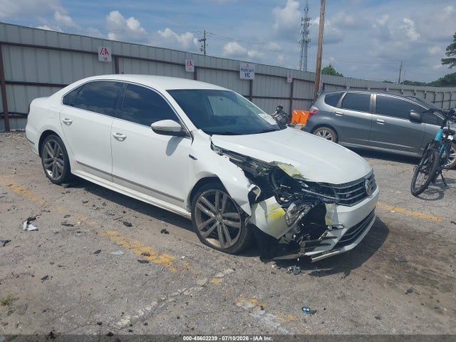 45602239 :رقم المزاد ، 1VWDT7A32HC053607 vin ، 2017 Volkswagen Passat 1.8t R-line مزاد بيع
