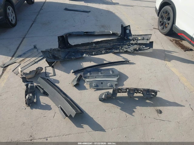 2018 Land Rover Range Rover Velar D180 Se R-dynamic მანქანა იყიდება აუქციონზე, vin: SALYL2RN7JA714491, აუქციონის ნომერი: 45602241