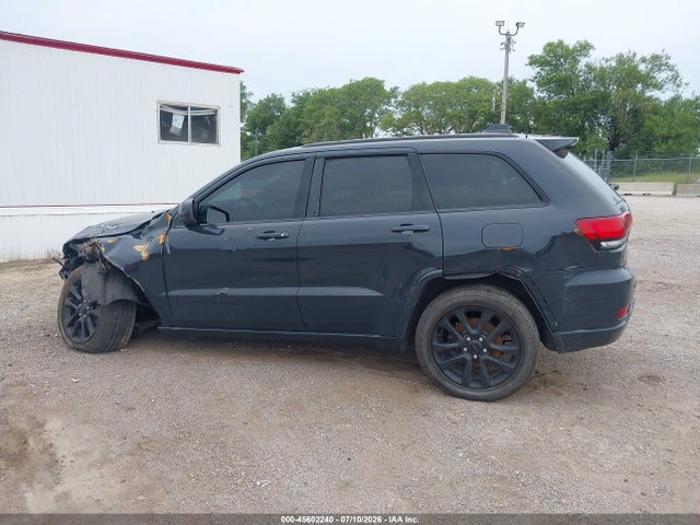 1C4RJFAG5JC236209 Jeep Grand Cherokee Altitude 4x4