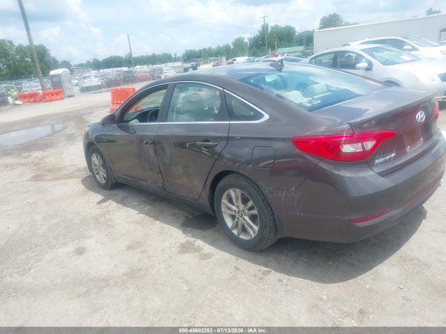 Hyundai SONATA SE 2017 5NPE24AF0HH510325 Image 3