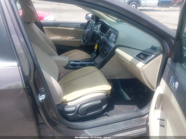 Hyundai SONATA SE 2017 5NPE24AF0HH510325 Image 5