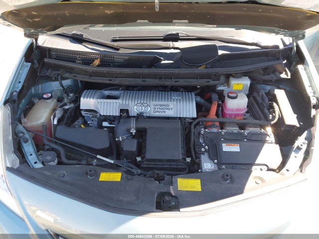 JTDZN3EU8EJ009956 Toyota Prius V Five