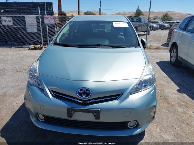 JTDZN3EU8EJ009956 Toyota Prius V Five