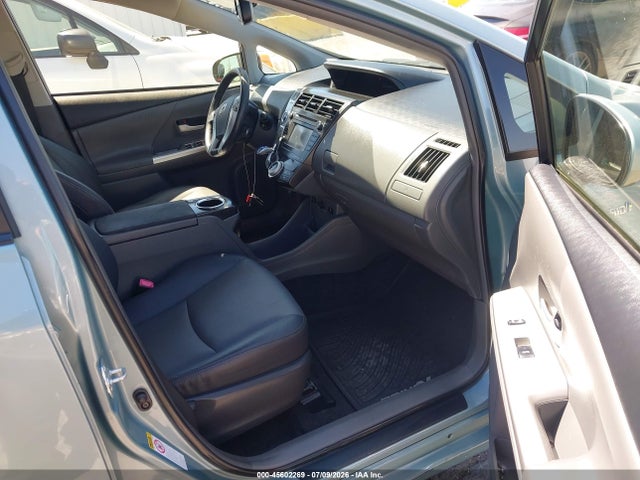 JTDZN3EU8EJ009956 Toyota Prius V Five