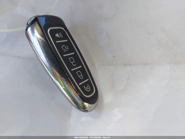 1FMCU0JX1EUA30181 Ford Escape Titanium