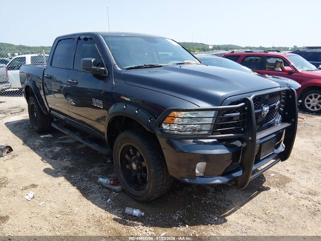45602298 :رقم المزاد ، 1C6RR7KT5FS672878 vin ، 2015 Ram 1500 Express مزاد بيع