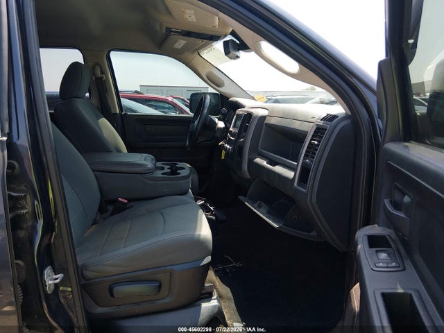45602298 :رقم المزاد ، 1C6RR7KT5FS672878 vin ، 2015 Ram 1500 Express مزاد بيع