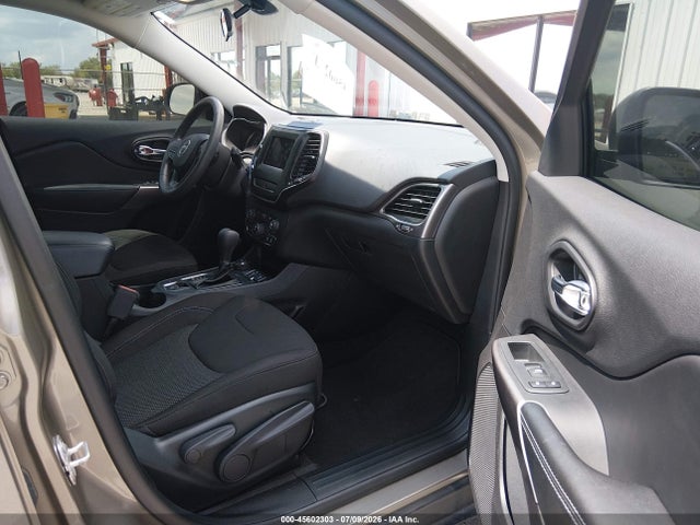 1C4PJMCB3LD645660 Jeep Cherokee Latitude 4x4