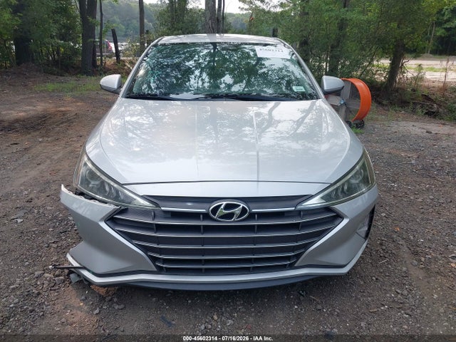 Продажа на аукционе авто 2019 Hyundai Elantra Se, vin: 5NPD74LF4KH464970, номер лота: 45602314