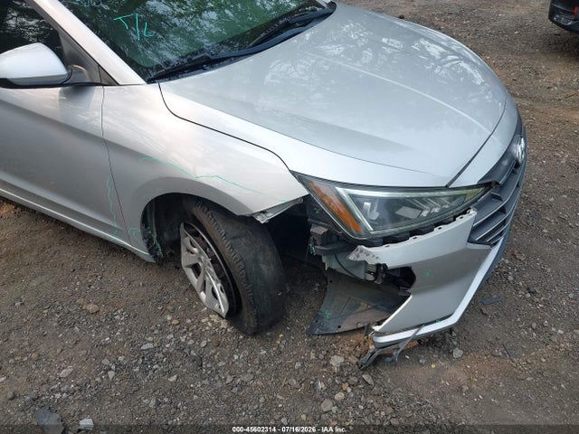 Продажа на аукционе авто 2019 Hyundai Elantra Se, vin: 5NPD74LF4KH464970, номер лота: 45602314