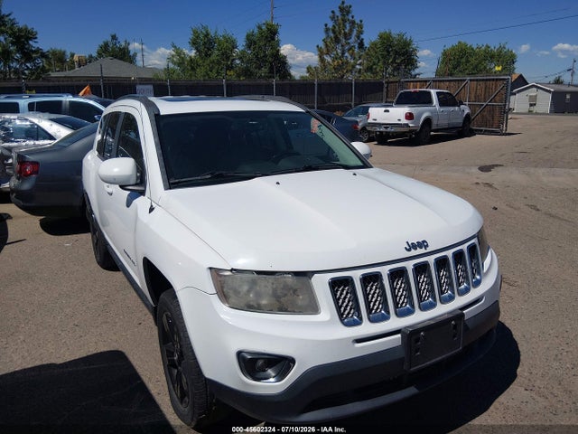 Продажа на аукционе авто 2015 Jeep Compass High Altitude Edition, vin: 1C4NJDEB2FD396261, номер лота: 45602324
