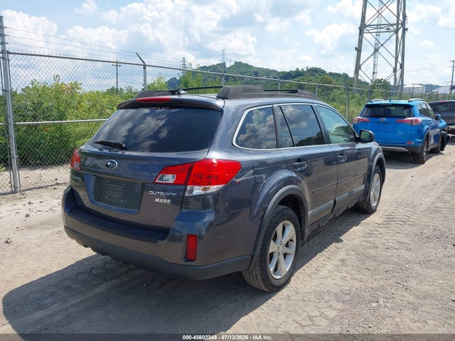 2014 Subaru Outback 2.5i Limited მანქანა იყიდება აუქციონზე, vin: 4S4BRBLC4E3246292, აუქციონის ნომერი: 45602349
