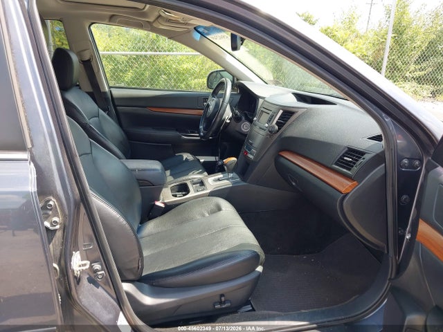 2014 Subaru Outback 2.5i Limited მანქანა იყიდება აუქციონზე, vin: 4S4BRBLC4E3246292, აუქციონის ნომერი: 45602349