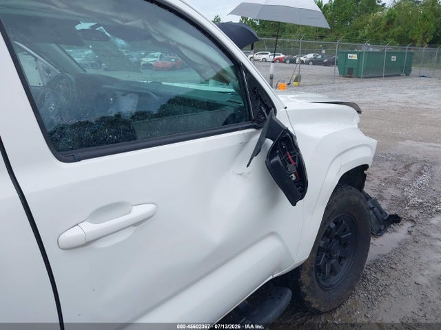 3TMCZ5AN8PM564321 Toyota Tacoma Sr V6