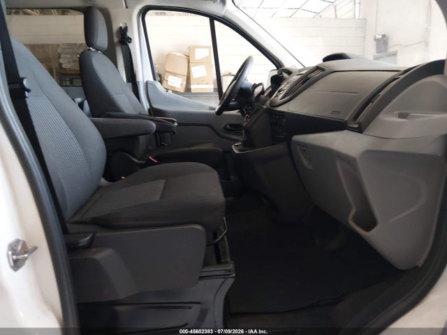 Ford Transit-150 Xl 2019 1FMZK1YM3KKB32008 Image 5