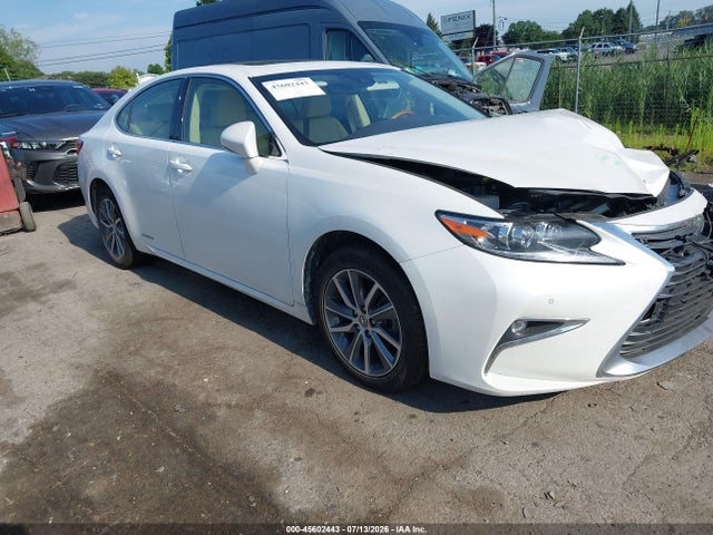 Продажа на аукционе авто 2018 Lexus Es 300h, vin: JTHBW1GG1J2189634, номер лота: 45602443