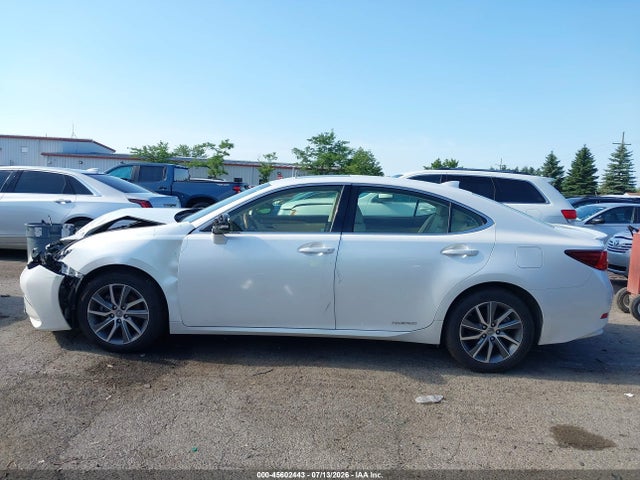 Продажа на аукционе авто 2018 Lexus Es 300h, vin: JTHBW1GG1J2189634, номер лота: 45602443