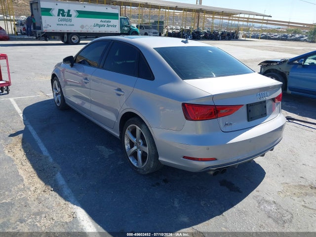 Audi A3 1.8t Premium 2016 WAUA7GFF6G1063349 Image 3
