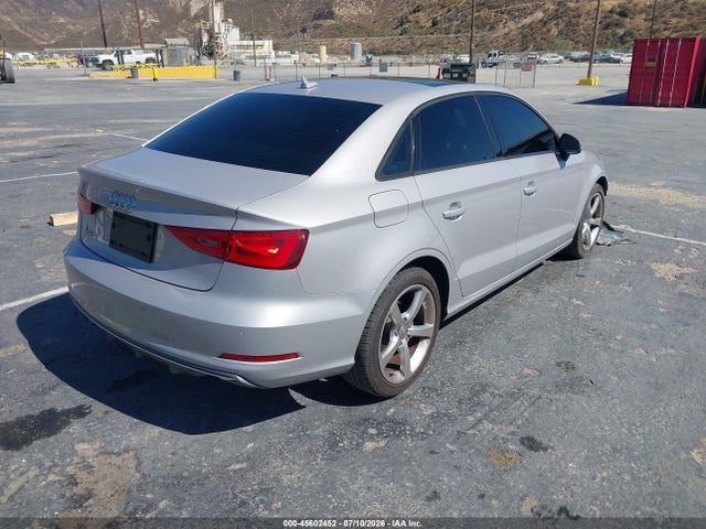 Audi A3 1.8t Premium 2016 WAUA7GFF6G1063349 Image 4