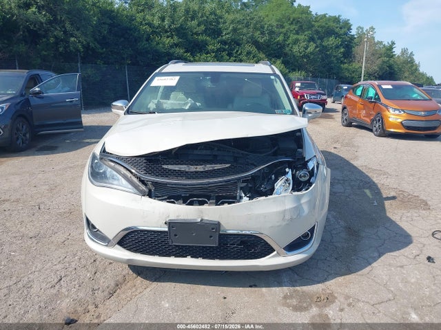 Chrysler Pacifica Limited 2020 2C4RC1GG4LR163042 Image 13
