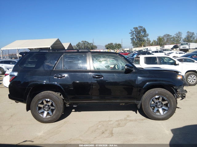 Toyota 4runner Trd Off Road Premium 2023 JTERU5JRXP6146737 Image 13