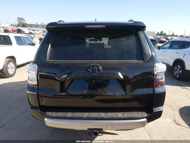 Toyota 4runner Trd Off Road Premium 2023 JTERU5JRXP6146737 Image 16