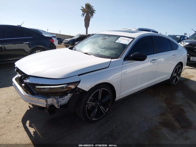 1HGCY2F52SA045962 Honda Accord Hybrid Sport