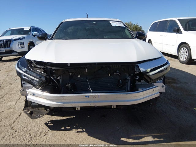 1HGCY2F52SA045962 Honda Accord Hybrid Sport