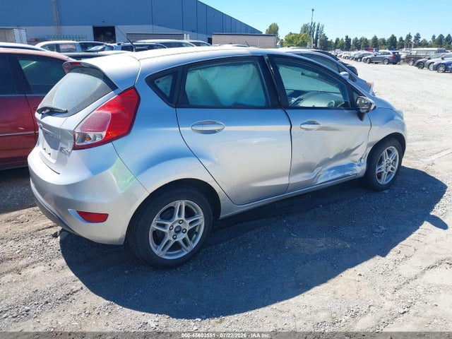3FADP4EJ4KM121903 Ford FIESTA SE