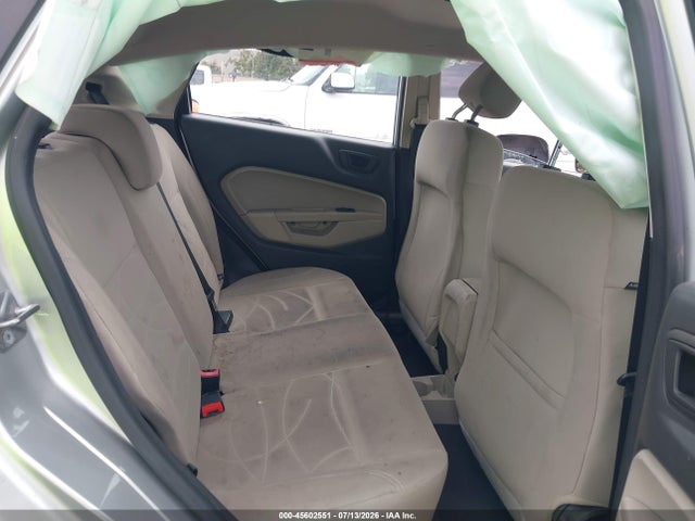 3FADP4EJ4KM121903 Ford FIESTA SE