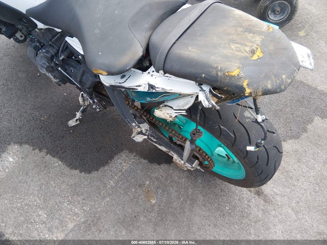 Yamaha MT07 2022 JYARM32E5NA005164 Image 14