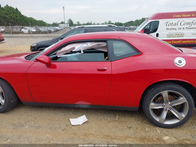 Auction sale of the 2015 Dodge Challenger Sxt, vin: 2C3CDZAGXFH737510, lot number: 45602558